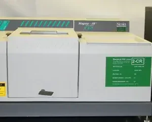 Nicolet Magna-IR 550 FT-IR Spectrometer