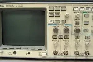 HP / Agilent 54601A 4-Channel 100 MHz Digital Oscilloscope